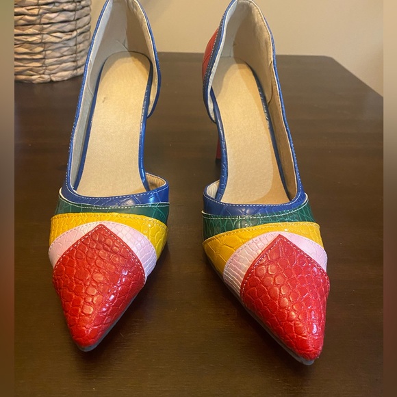 Super fun colourful heels - Picture 4 of 6